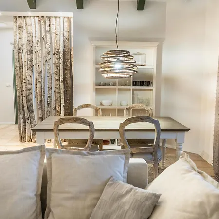 Mazijeva Apartment *