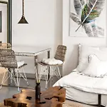 Mazijeva Apartment *